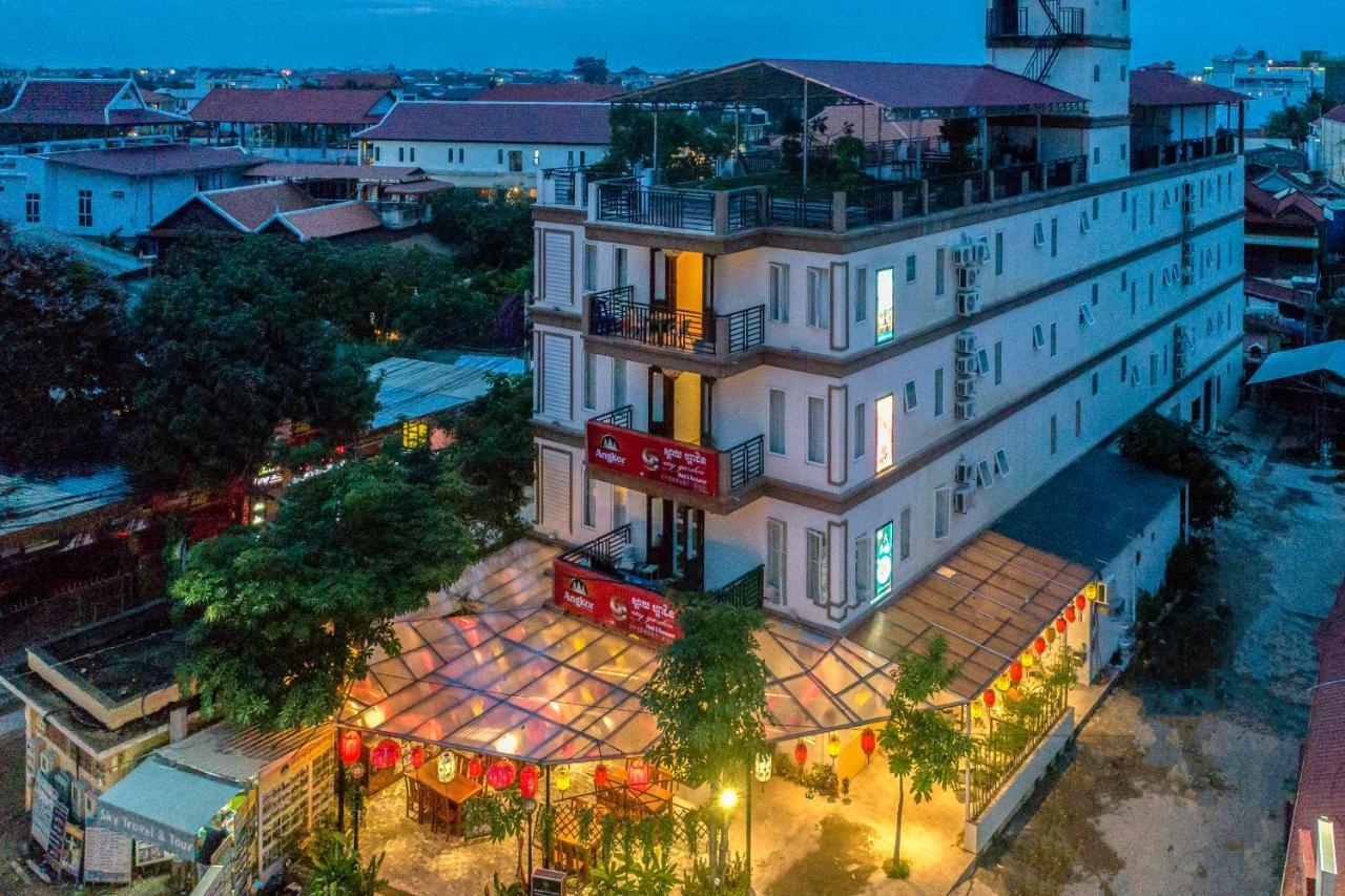 Sky Garden Hotel Ciudad de Siem Riep Exterior foto